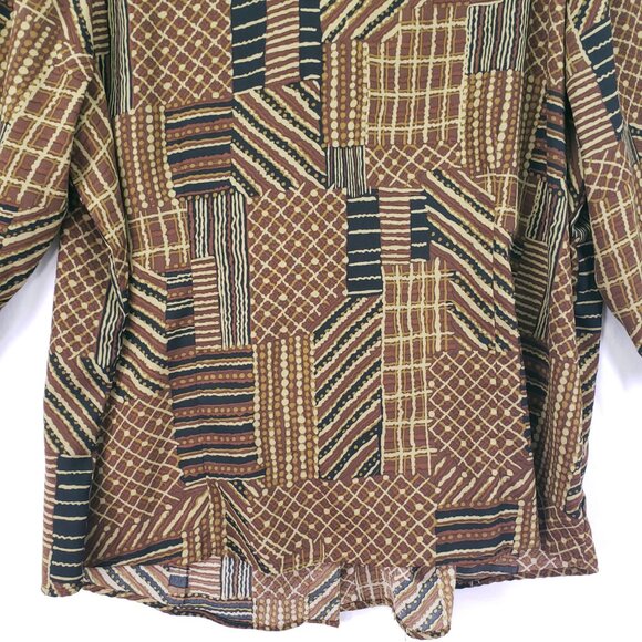 Club Z Collection Brown Geometric Fun Pattern Collar Button Down Blouse Size 1X - Picture 14 of 14